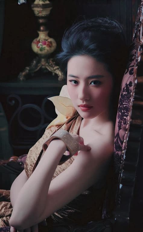 Liu Yifei - iNEWS