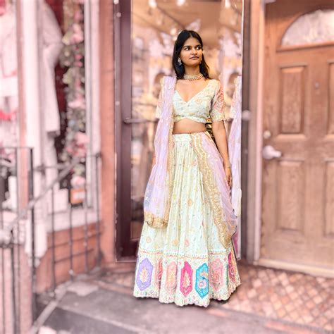 Lehenga Sets