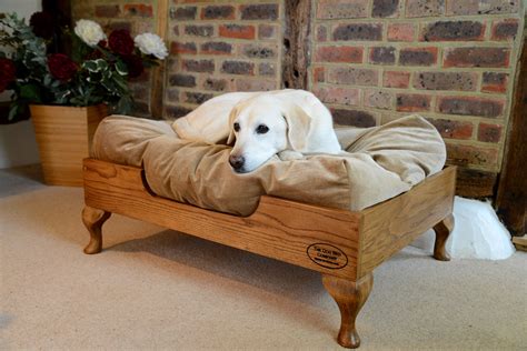 20+ Custom Dog Beds Wood