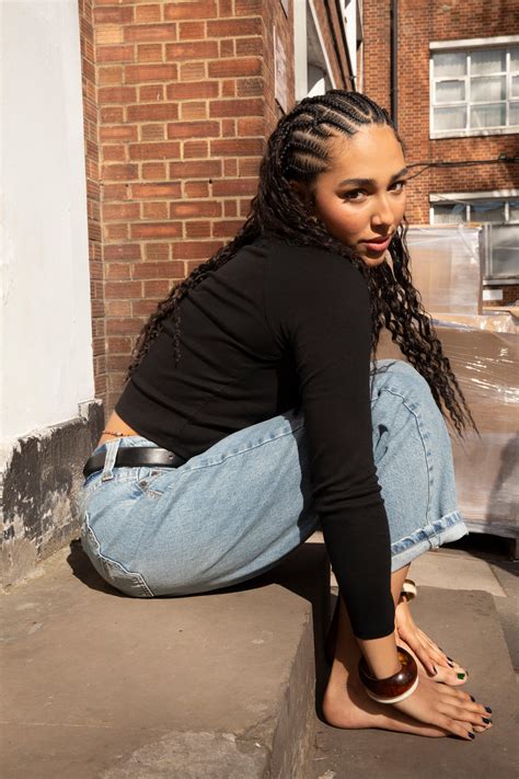 Raquel Justice's feet