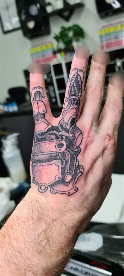 Robot fingers/mechanical hand tattoo in 2022 | Hand tattoos, Tattoos ...
