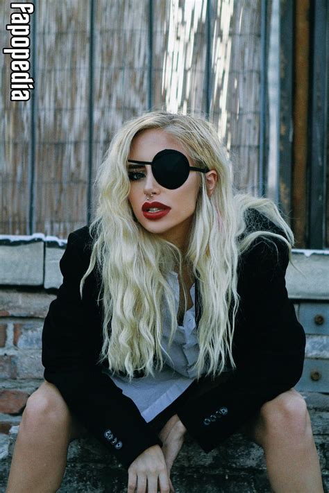 Naomi Woods Nude OnlyFans Leaks - Photo #5025536 - Fapopedia