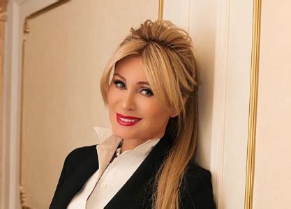Вика Цыганова включена в списки кандидатов в депутаты ГД
