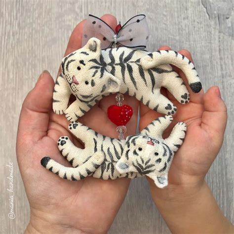 Мама и малыш | Малыши, Игрушки, Мама