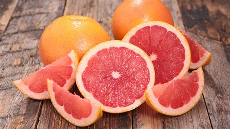 Fruit and Vegetable Guide Series: Grapefruit | USU