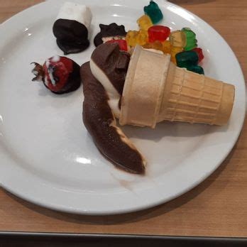 GOLDEN CORRAL BUFFET & GRILL - 58 Photos & 67 Reviews - 115 Simon Dr, Syracuse, New York