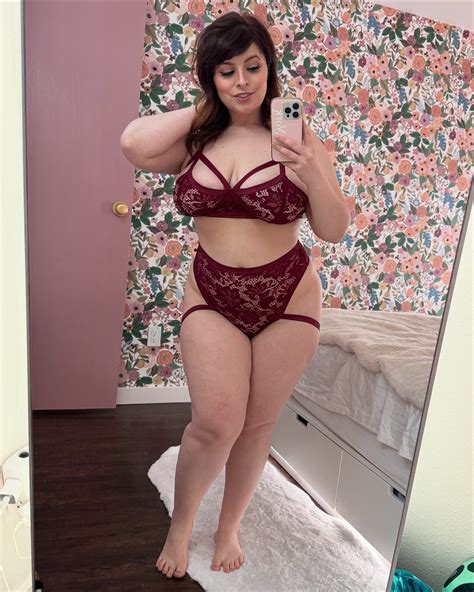 Bea York (@ubeayork) • Instagram photos and videos