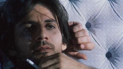 L’uomo.che.guarda.1994.1080p.Blu-ray.Remux.AVC.DD.2.0-KRaLiMaRKo – 14.6 GB