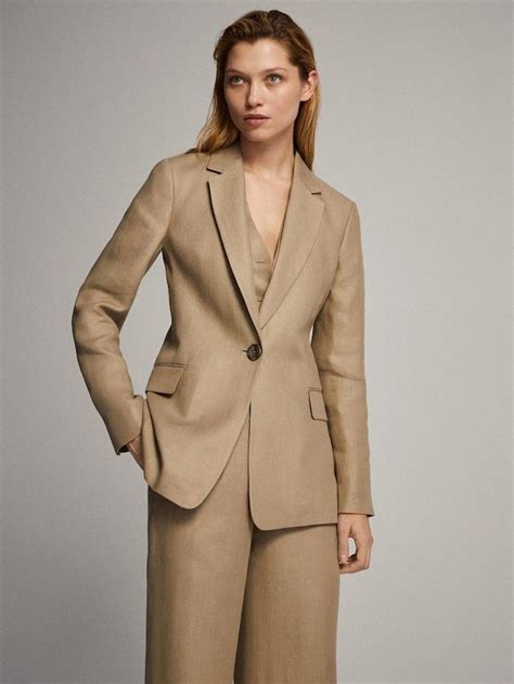 Pin on 2 | Womens fashion blazer, Linen blazers women, Linen suits women
