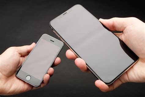 In defense of small smartphones: Digital Photography Review