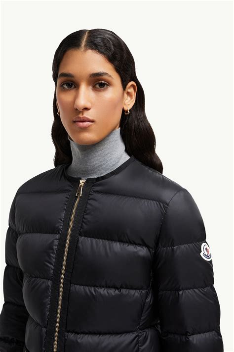 Black Laurine Short Down Jacket - Short Down Jackets for Women | Moncler CH