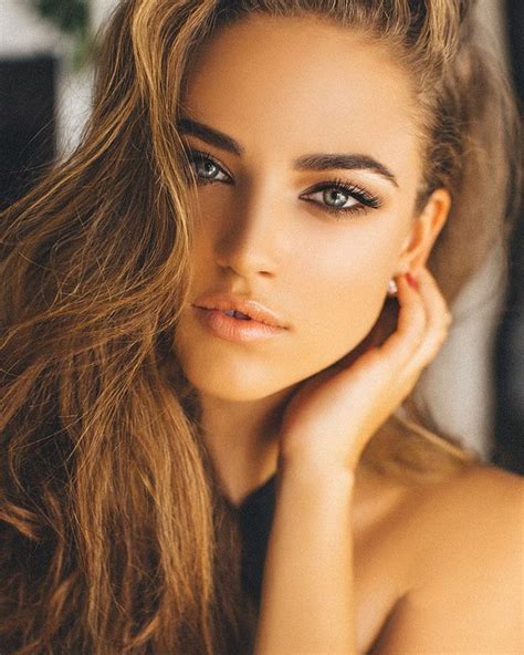 The Most Beautiful Green Eyes In The World