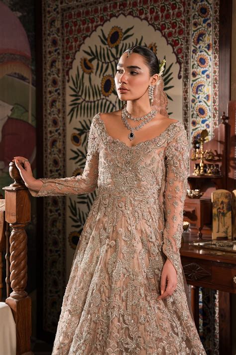 Luxury Pakistani Bridal Dress Dreamy Silver Bridal Pishwas – Nameera by