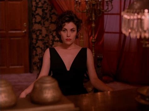 Tulle & Combat Boots: style inspiration: audrey horne.