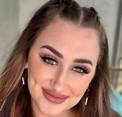 Avalon Mira Age, Height, Net Worth, Family, Career, Ethnicity Bio