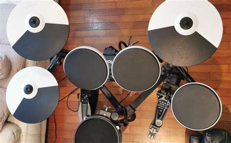 Roland V-Drums Portable TD-4KP, Hobbies & Toys, Music & Media, Musical ...