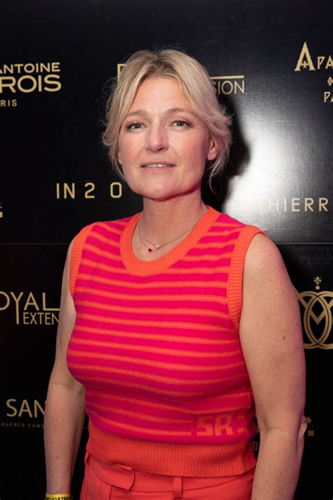 Photo : Dans le PAF, Anne-Elisabeth Lemoine est une brillante figure