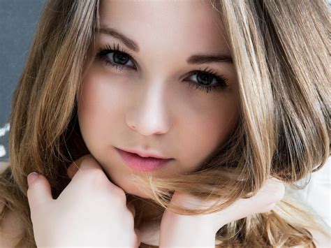 Download wallpaper Wallpaper, portrait, Jeff Milton, section girls in