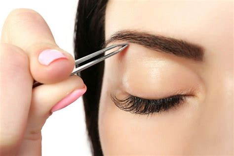 Pin by Герда Грэттель on Брови | Eyebrows, Grow eyebrows thicker ...
