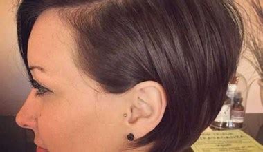 short wedge hairstyle