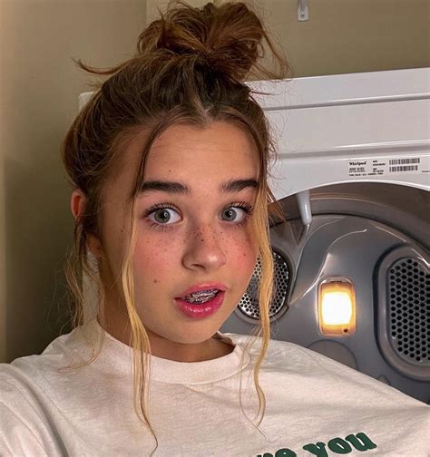 Bubble Bratz Age, Bio, Career, Family & Net Worth 2024