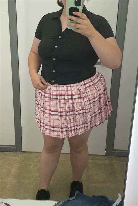 I love all BBW, SSBBW, Feedee & Gaining girls — “(Full with McDonald’s