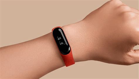 Xiaomi Mi Band 3 появился в России. Цена вас шокирует