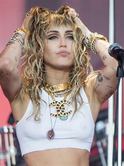 The Hottest Almost Nude Miley Cyrus Pics - 12thBlog