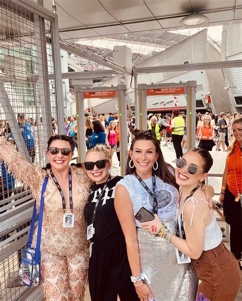 Haley Foster (@haleymariefoster) • Instagram photos and videos