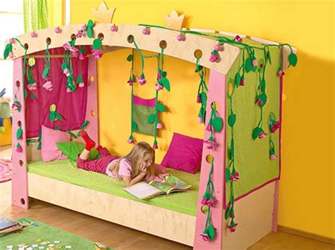 Himmelbett für Kinder – 20 wunderschöne Vorschläge