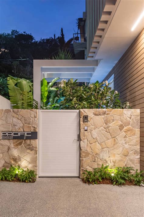Pacific coast house chris clout design – Artofit