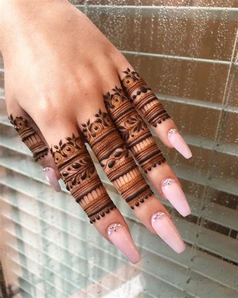 Stylish arabic fingers mehndi – Artofit