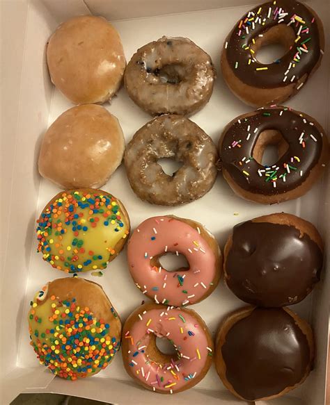 6$ surprise bag Krispy Kreme - 306 Rockville MD. 1 dozen doughnuts. : r