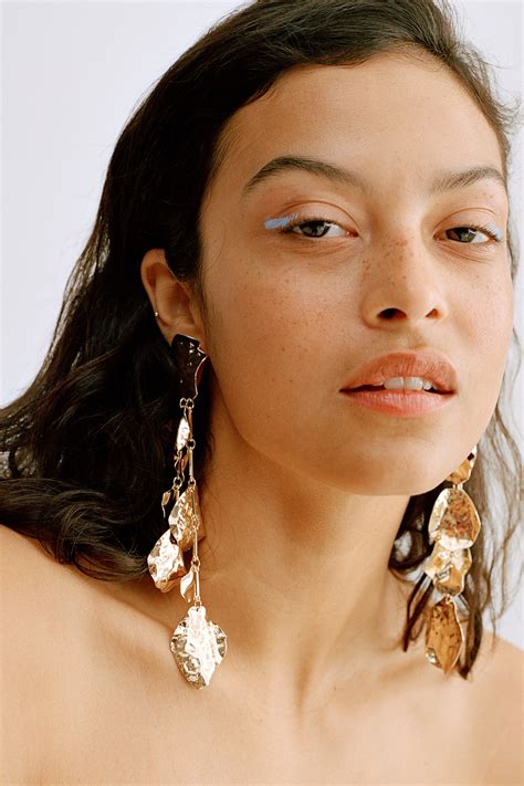 Pendant earrings - Gold-coloured - Ladies | H&M