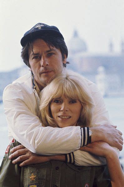 Mireille Darc : dans la légende de Paris Match | Alain delon, French ...