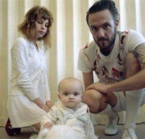 Yolandi Visser Binja n Little baby Princess Sixteen - Die Antwoord ...