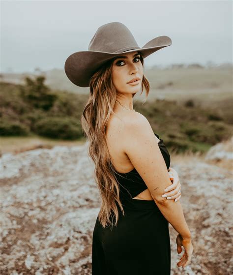 Hailey Phillips Photography - It is that time again! Share and tag your