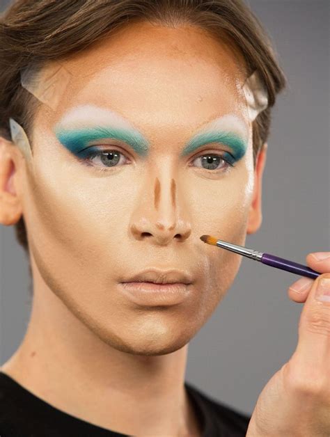 10 Life-Changing Makeup Hacks From Drag Queen Miss Fame | Drag queen ...