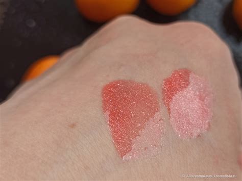Лучший апельсиновый блеск. Fenty Beauty Gloss Bomb в оттенке Cheeky ...