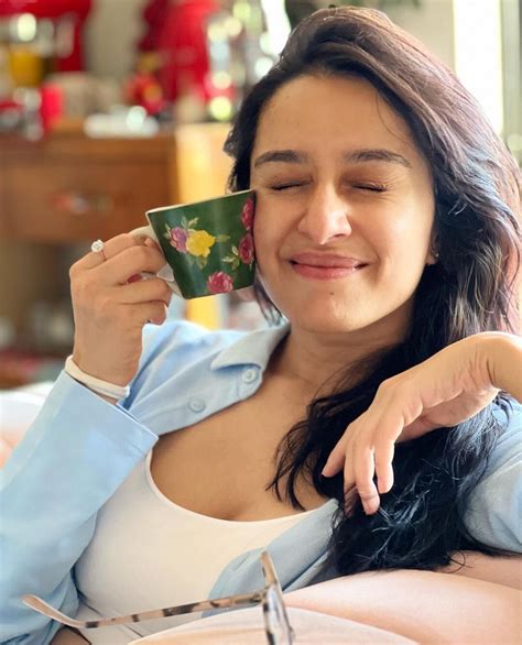 shraddha kapoor net worth