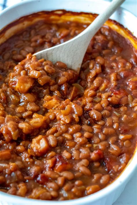 Easy Baked Beans with Bacon and Brown Sugar - The Hungry Bluebird