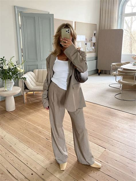 Favorite Pants Oat - Djerf Avenue | Djerf Avenue