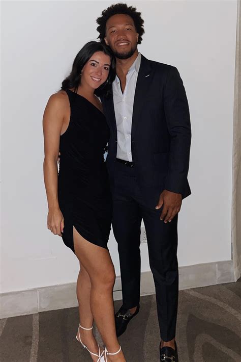 Knicks' Jalen Brunson gets engaged to girlfriend Ali Marks | New York Post