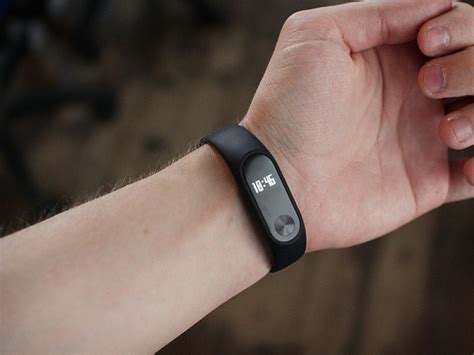 Купить Умный браслет Xiaomi Mi Band 2 недорого в интернет-магазине ...