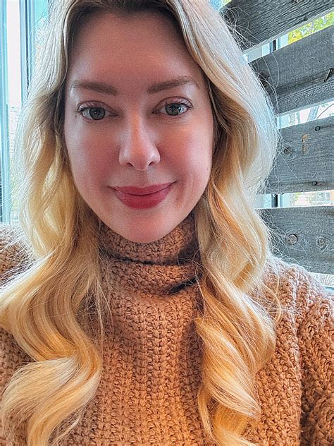 Lauren Hall – Sappho's Torque