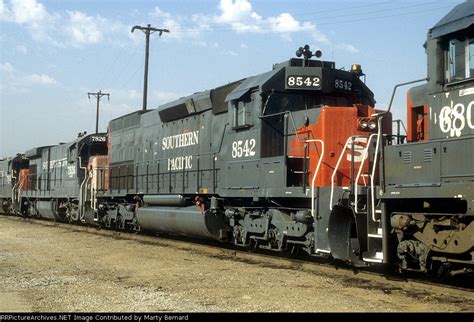 SP 8542