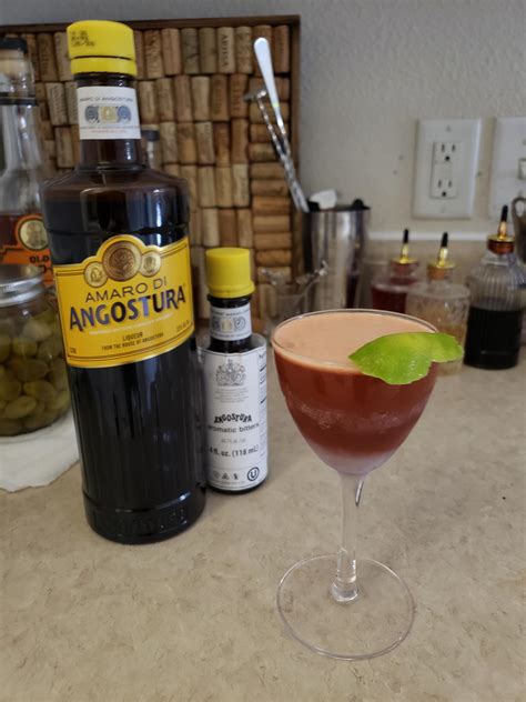 Amora Amaro, an ode to one's "love of bitters" : cocktails