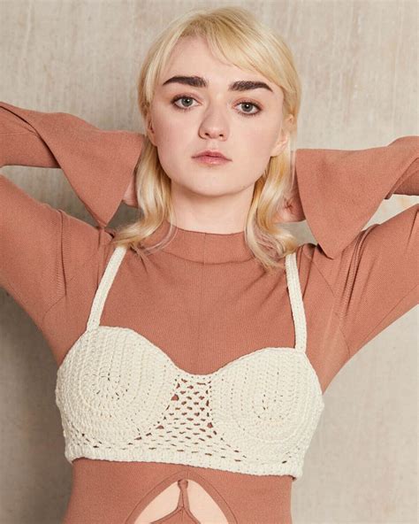 SEXY MAISIE WILLIAMS 8x10 PHOTO * | eBay