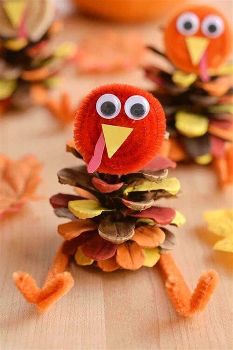 34 Easy Thanksgiving Crafts - Black Ragas