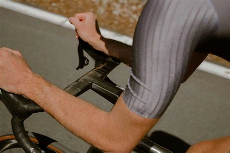 Deda Alanera RS Reshapes 1st Integrated Handlebar Cockpit to Win Le Tour de France